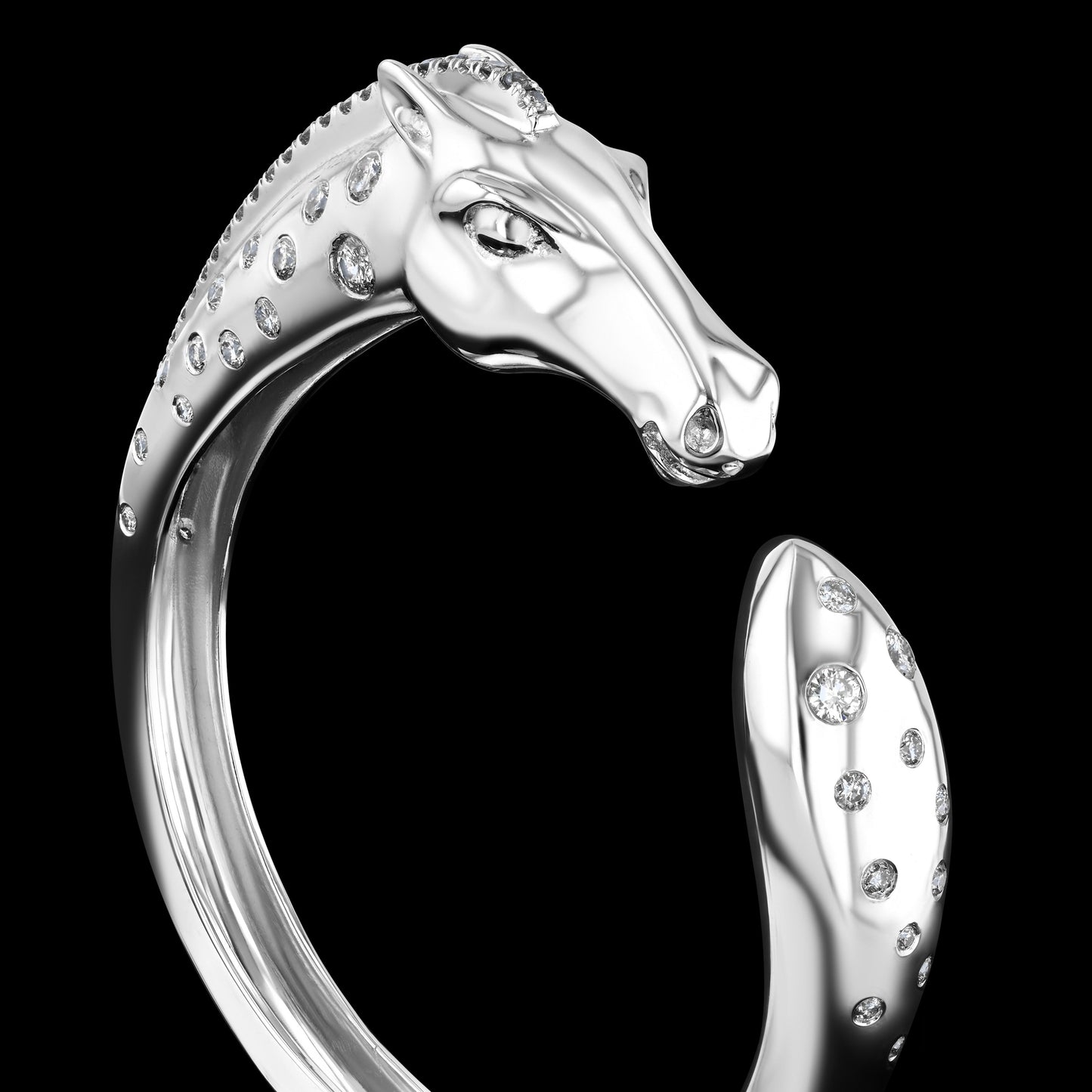 Equus Bracelet, Grand