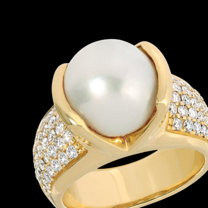 Bella Pearl Ring, with Pave Diamond Shoulders